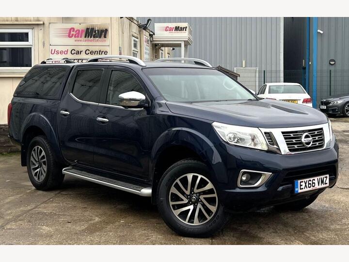 Nissan NAVARA 2.3 DCi Tekna Auto 4WD Euro 6 4dr