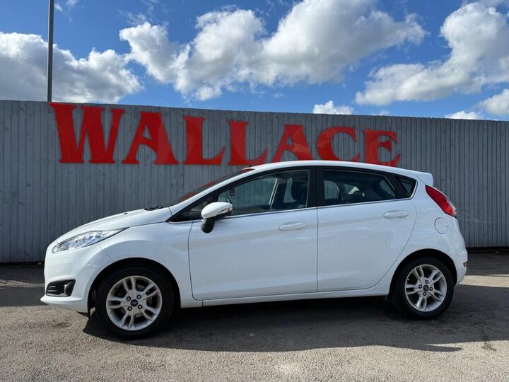 Ford FIESTA 1.0T EcoBoost Zetec Euro 5 (s/s) 5dr