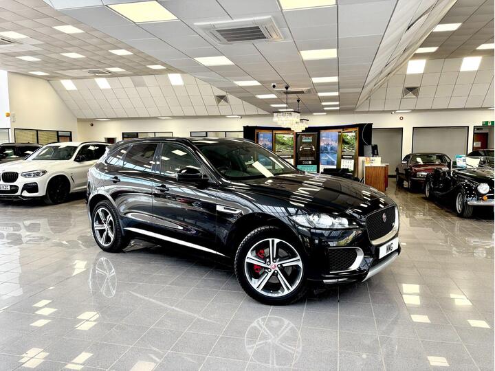 Jaguar F-PACE 3.0 D300 V6 S Auto AWD Euro 6 (s/s) 5dr