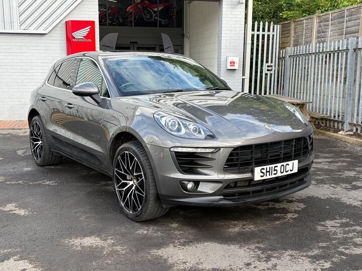 Porsche Macan 3.0 TD V6 S PDK 4WD Euro 6 (s/s) 5dr Porsche Macan 3.0 TD V6 S PDK 4WD Euro 6 (s/s) 5dr