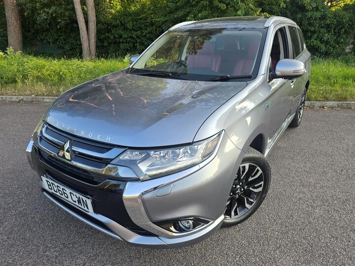 Mitsubishi Outlander 2.0h 12kWh 5h CVT 4WD Euro 6 (s/s) 5dr