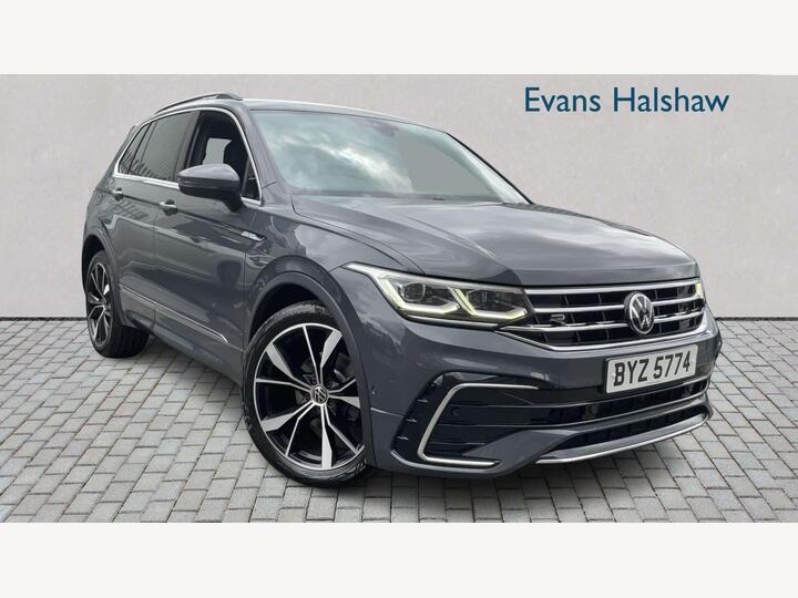 Volkswagen TIGUAN DIESEL ESTATE 2.0 TDI R-Line DSG 4Motion Euro 6 (s/s) 5dr