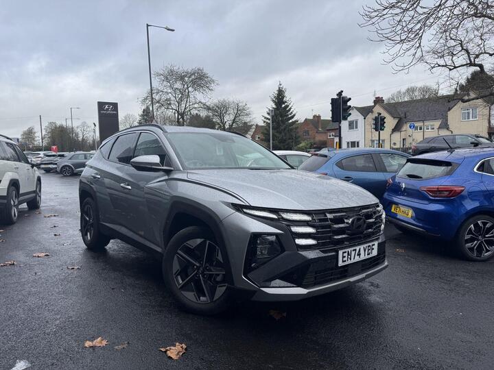 Hyundai TUCSON 1.6 T-GDi Premium Auto Euro 6 (s/s) 5dr Hyundai TUCSON 1.6 T-GDi Premium Auto Euro 6 (s/s) 5dr