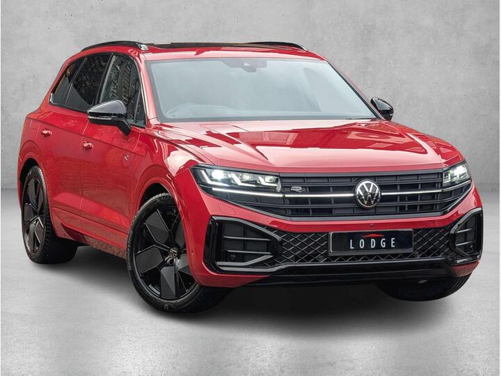Volkswagen TOUAREG 3.0 TDI V6 Black Edition Tiptronic 4Motion Euro 6 (s/s) 5dr Volkswagen TOUAREG 3.0 TDI V6 Black Edition Tiptronic 4Motion Euro 6 (s/s) 5dr