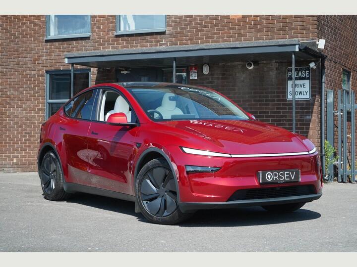 Tesla Model Y 84.7kWh (Dual Motor) Long Range Auto 4WDE 5dr