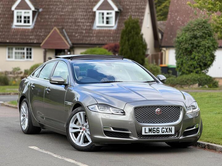 Jaguar XJ 3.0d V6 Premium Luxury Auto Euro 6 (s/s) 4dr