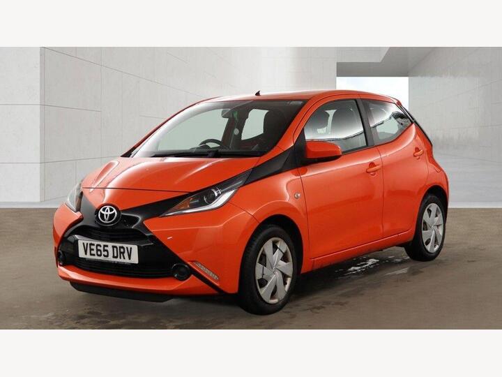 Toyota AYGO 1.0 VVT-i X-play Euro 5 5dr Euro 5