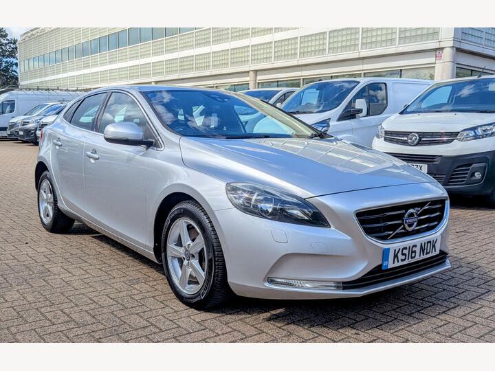 Volvo V40 2.0 D2 SE Nav Euro 6 (s/s) 5dr