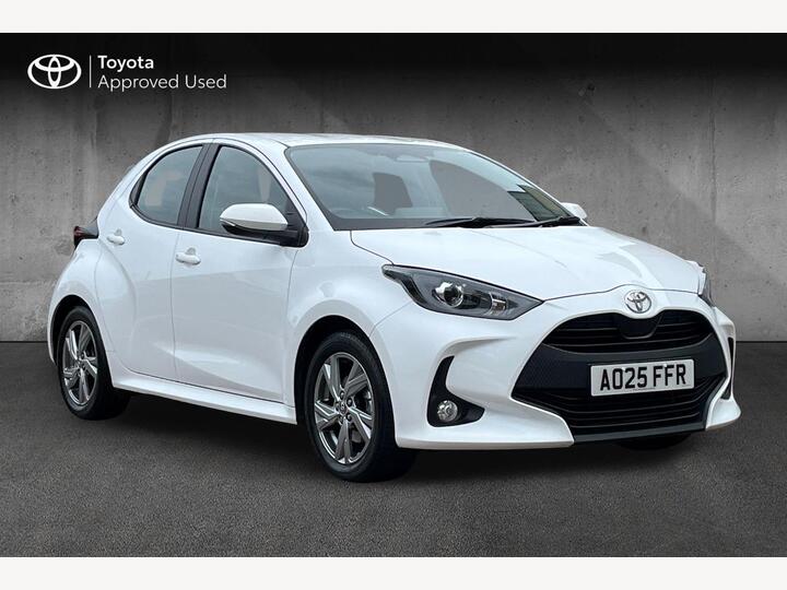 Toyota Yaris 1.5 VVT-h Icon E-CVT Euro 6 (s/s) 5dr