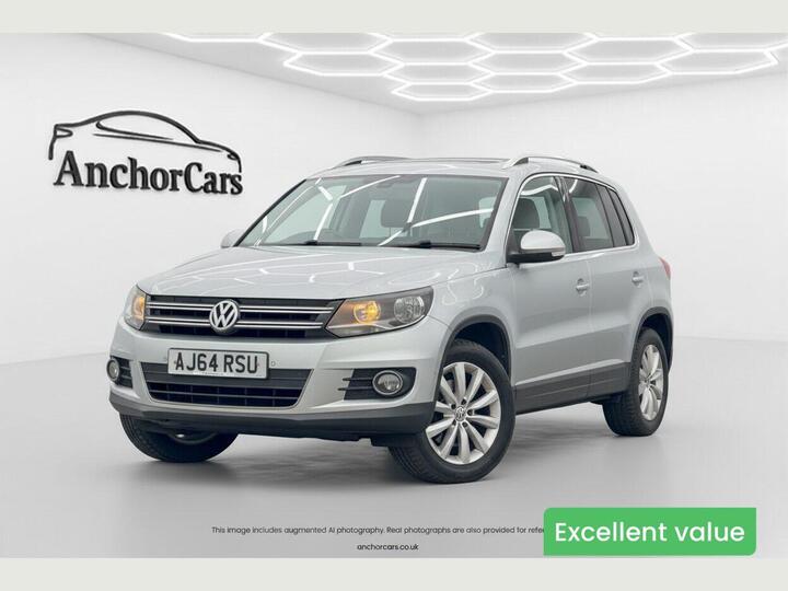 Volkswagen Tiguan 2.0 TDI BlueMotion Tech Match DSG 4WD Euro 5 (s/s) 5dr Volkswagen Tiguan 2.0 TDI BlueMotion Tech Match DSG 4WD Euro 5 (s/s) 5dr