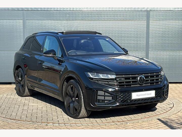 Volkswagen Touareg 3.0 TDI V6 Black Edition Tiptronic 4Motion Euro 6 (s/s) 5dr