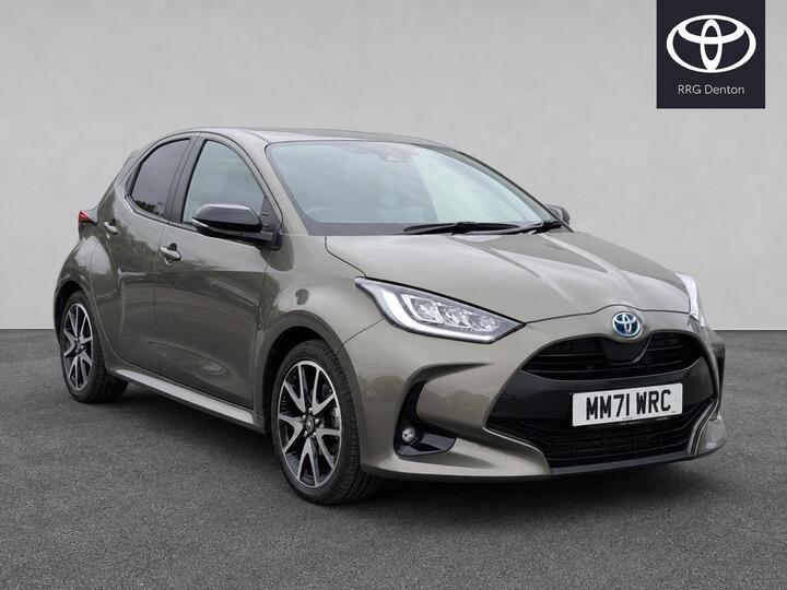 Toyota Yaris 1.5 VVT-h Dynamic E-CVT Euro 6 (s/s) 5dr