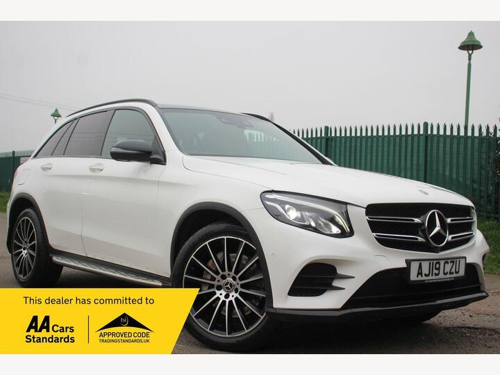 Mercedes-Benz GLC 2.0 GLC250 AMG Night Edition (Premium Plus) G-Tronic+ 4MATIC Euro 6 (s/s) 5dr Mercedes-Benz GLC 2.0 GLC250 AMG Night Edition (Premium Plus) G-Tronic+ 4MATIC Euro 6 (s/s) 5dr