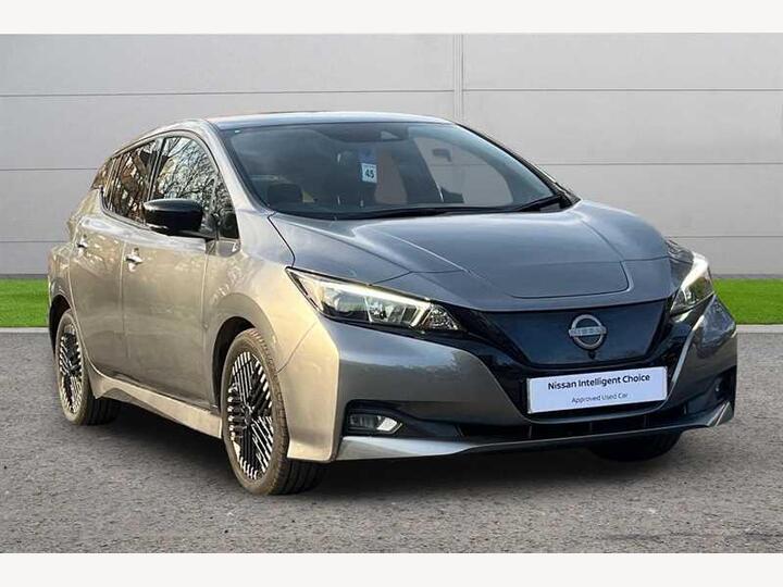 Nissan LEAF 39kWh N-Connecta Auto 5dr