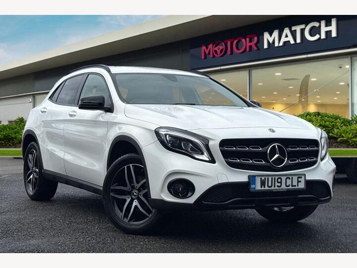 Mercedes-Benz GLA 1.6 GLA180 Urban Edition Euro 6 (s/s) 5dr Mercedes-Benz GLA 1.6 GLA180 Urban Edition Euro 6 (s/s) 5dr