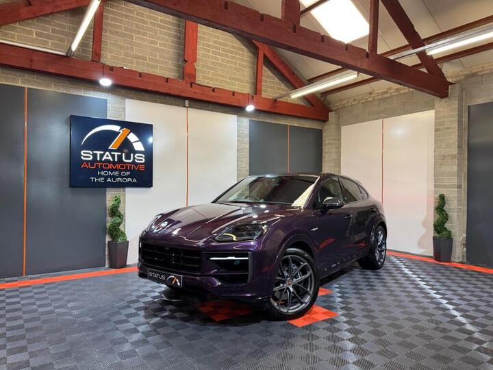 Porsche Cayenne 3.0 V6 E-Hybrid 25.9kWh TiptronicS 4WD Euro 6 (s/s) 5dr