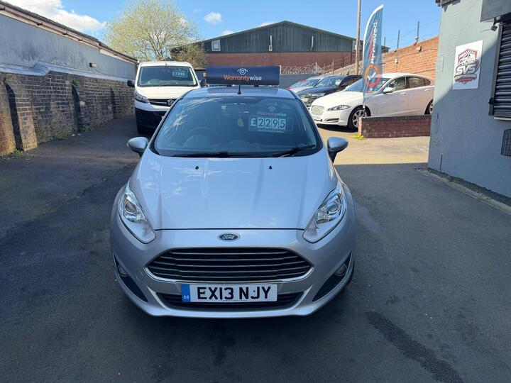 Ford Fiesta 1.0 Zetec Euro 5 (s/s) 5dr