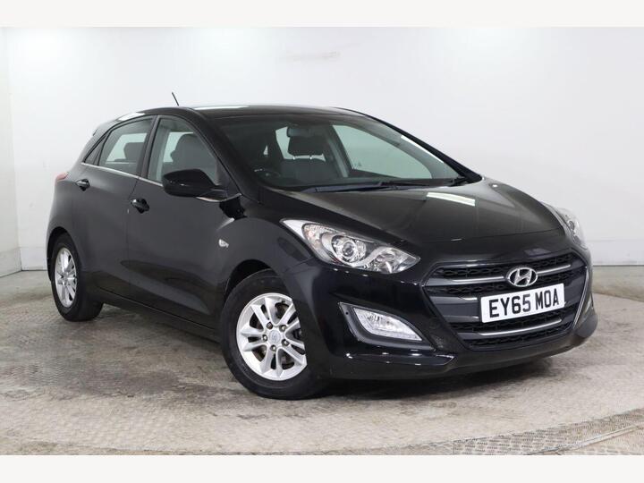Hyundai I30 1.6 CRDi Blue Drive SE Euro 6 (s/s) 5dr Hyundai I30 1.6 CRDi Blue Drive SE Euro 6 (s/s) 5dr