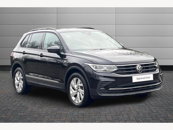 Volkswagen Tiguan 1.4 TSI 13kWh Life DSG Euro 6 (s/s) 5dr
