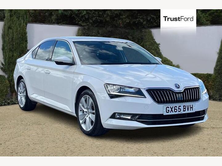 Skoda SUPERB 2.0 TDI SE L Executive Euro 6 (s/s) 5dr Skoda SUPERB 2.0 TDI SE L Executive Euro 6 (s/s) 5dr