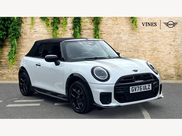 MINI Convertible 2.0S Sport Steptronic Euro 6 (s/s) 2dr MINI Convertible 2.0S Sport Steptronic Euro 6 (s/s) 2dr