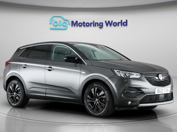 Vauxhall Grandland X 1.2 Turbo SRi Nav Euro 6 (s/s) 5dr