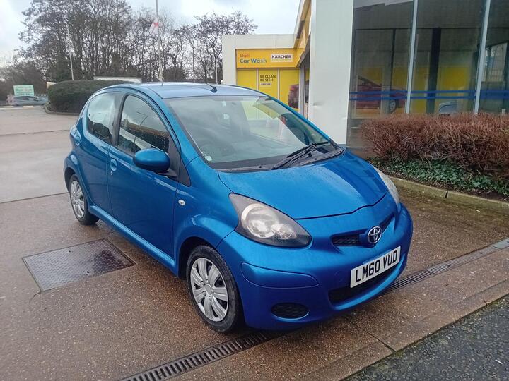 Toyota AYGO 1.0 VVT-i Blue Euro 5 5dr