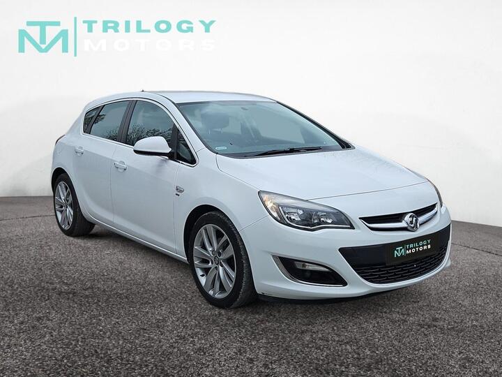 Vauxhall Astra 2.0 CDTi EcoFLEX SRi Euro 5 (s/s) 5dr