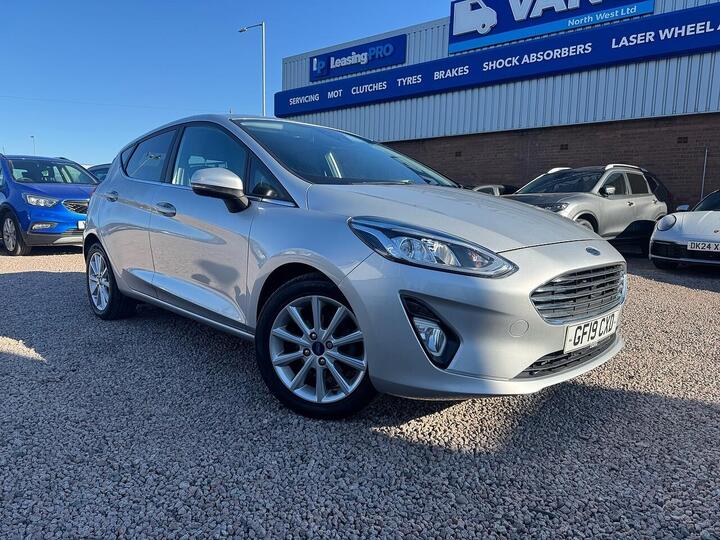 Ford Fiesta 1.0T EcoBoost Titanium Euro 6 (s/s) 5dr