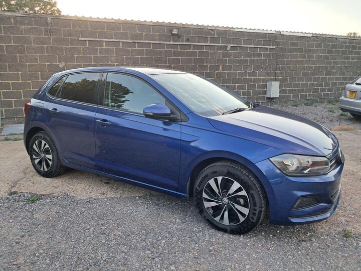 Volkswagen Polo 1.0 TSI SE Hatchback 5dr Petrol DSG Volkswagen Polo 1.0 TSI SE Hatchback 5dr Petrol DSG