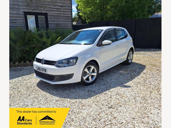 Volkswagen Polo 1.2 TSI AUTO APPLE CARPLAY