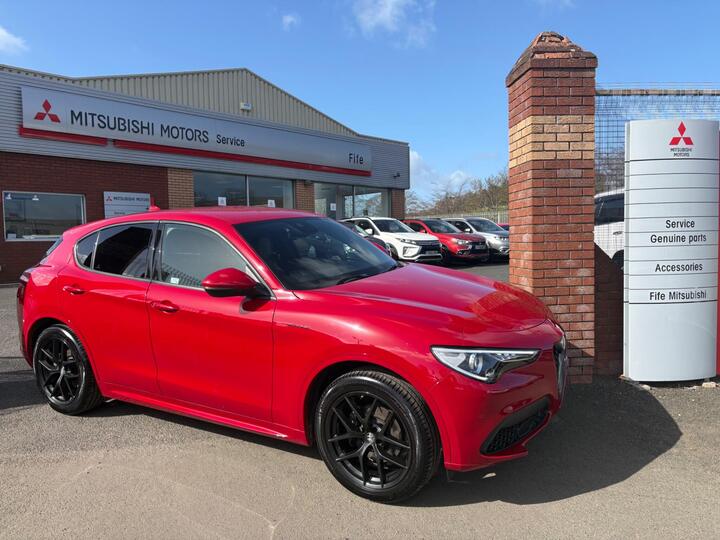 Alfa Romeo Stelvio 2.0T Veloce Auto Q4 AWD Euro 6 (s/s) 5dr