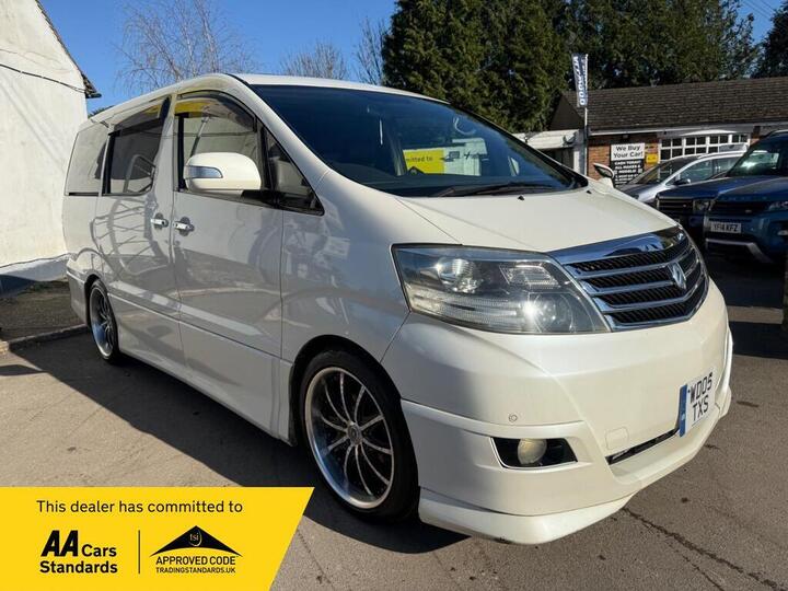 Toyota Alphard G 2.5 Petrol Auto 7 Seats Toyota Alphard G 2.5 Petrol Auto 7 Seats