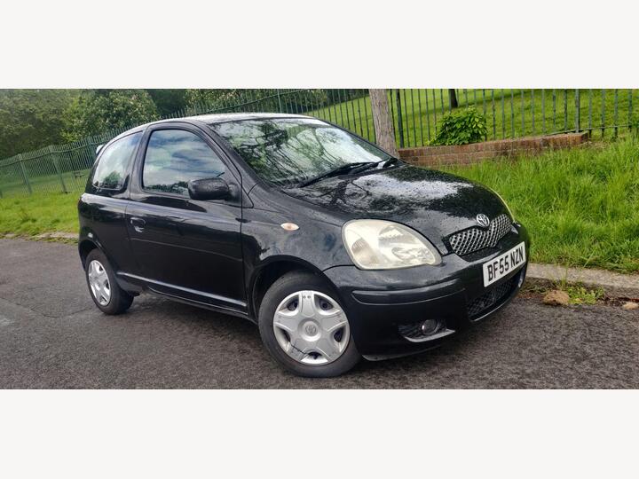 Toyota Yaris 1.0 VVT-i Colour Collection 3dr