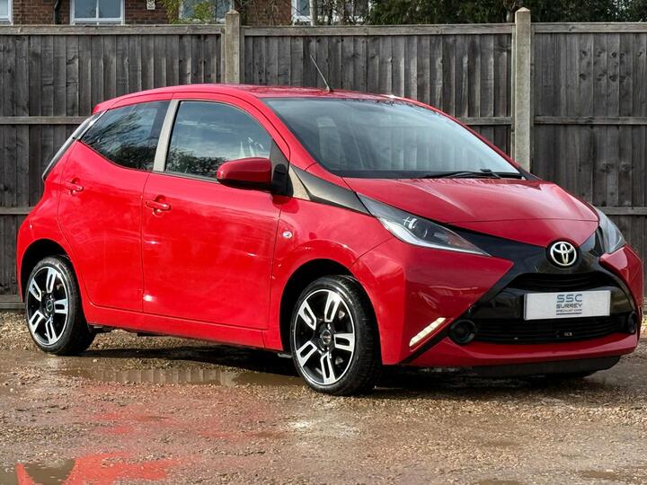 Toyota AYGO 1.0 VVT-i X-play Euro 6 5dr