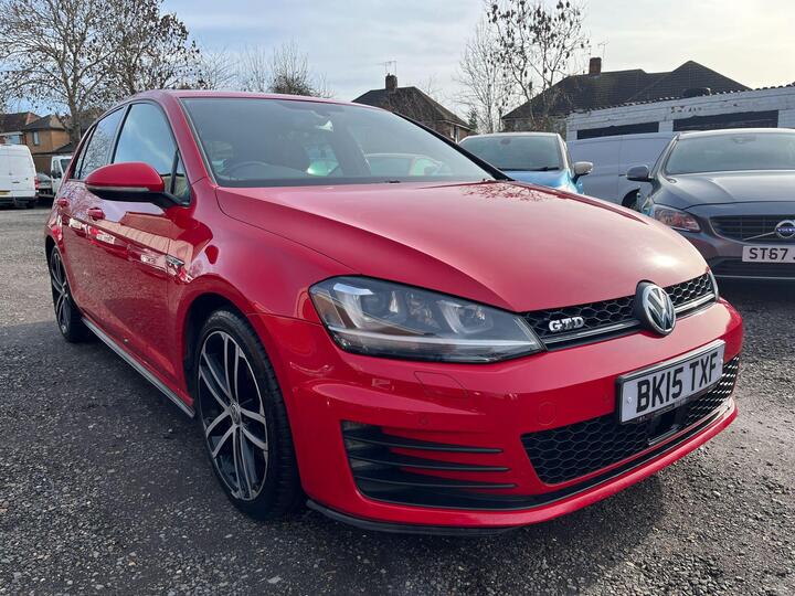 Volkswagen Golf 2.0 TDI BlueMotion Tech GTD DSG Euro 6 (s/s) 5dr Volkswagen Golf 2.0 TDI BlueMotion Tech GTD DSG Euro 6 (s/s) 5dr