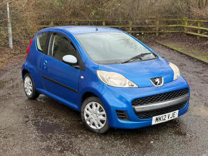 Peugeot 107 1.0 12V Urban Euro 5 3dr Peugeot 107 1.0 12V Urban Euro 5 3dr