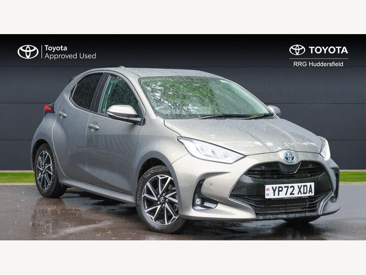 Toyota Yaris 1.5 VVT-h Design E-CVT Euro 6 (s/s) 5dr