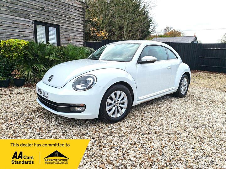 Volkswagen Beetle 1.2 TSI BlueMotion Tech Design Hatchback 3dr Petrol DSG Euro 6 (s/s) (105 Ps) Volkswagen Beetle 1.2 TSI BlueMotion Tech Design Hatchback 3dr Petrol DSG Euro 6 (s/s) (105 Ps)