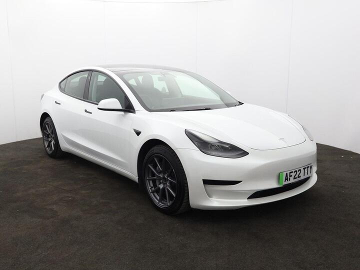Tesla Model 3 Standard Range Plus Auto RWD 4dr