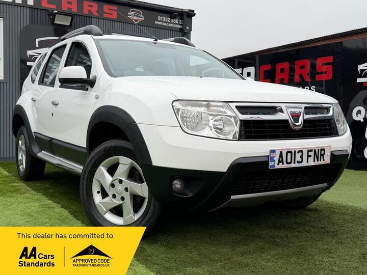 Dacia Duster 1.5 DCi Laureate Euro 5 5dr Dacia Duster 1.5 DCi Laureate Euro 5 5dr