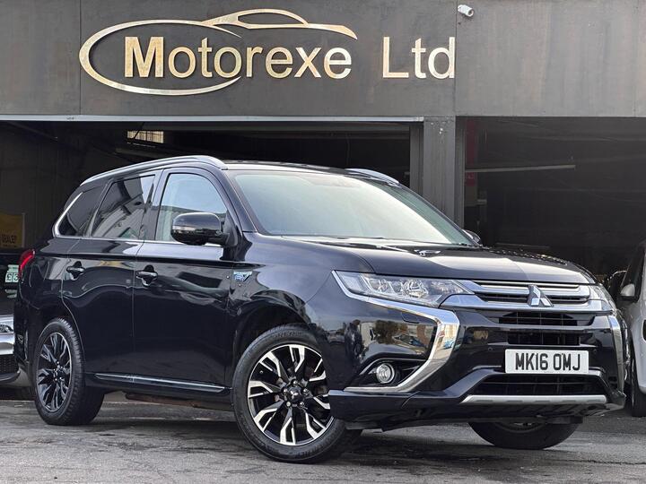 Mitsubishi Outlander 2.0h 12kWh GX4h CVT 4WD Euro 6 (s/s) 5dr Mitsubishi Outlander 2.0h 12kWh GX4h CVT 4WD Euro 6 (s/s) 5dr