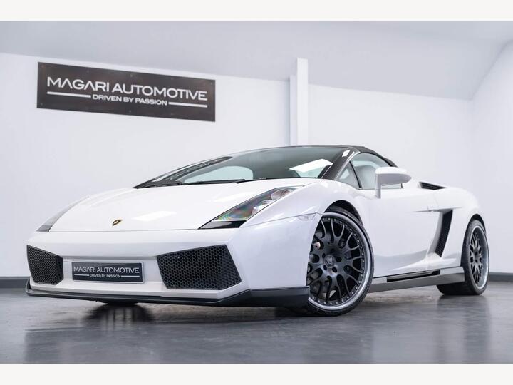 Lamborghini Gallardo 5.0 V10 Spyder EGear 4WD Euro 4 2dr Lamborghini Gallardo 5.0 V10 Spyder EGear 4WD Euro 4 2dr