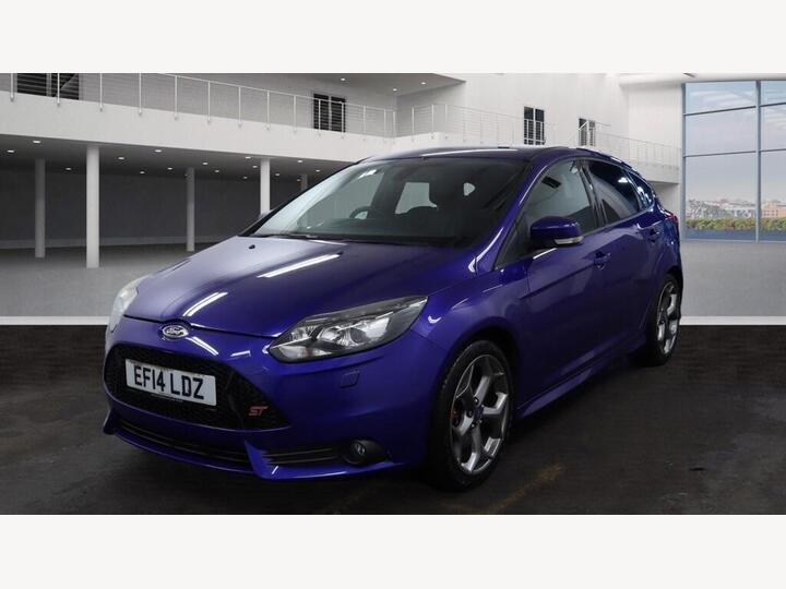 Ford Focus 2.0T EcoBoost ST-3 Euro 5 (s/s) 5dr