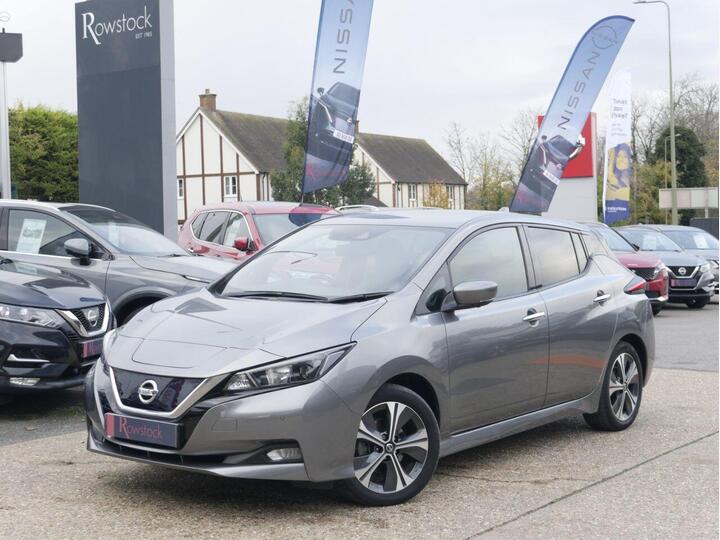 Nissan LEAF 40kWh N-Connecta Auto 5dr Nissan LEAF 40kWh N-Connecta Auto 5dr