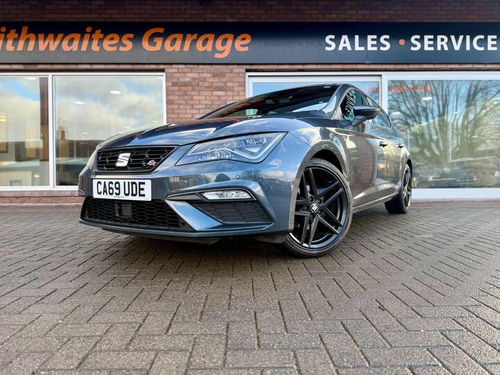 SEAT Leon 1.5 TSI EVO FR Black Edition Euro 6 (s/s) 5dr