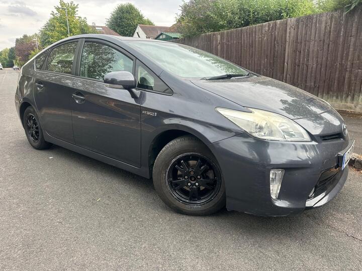 Toyota Prius 1.8 VVT-h T3 CVT Euro 5 (s/s) 5dr