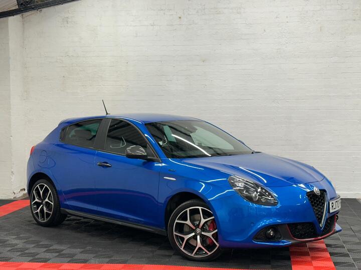 Alfa Romeo Giulietta 1.6 JTDM-2 Sprint TCT Euro 6 (s/s) 5dr Alfa Romeo Giulietta 1.6 JTDM-2 Sprint TCT Euro 6 (s/s) 5dr