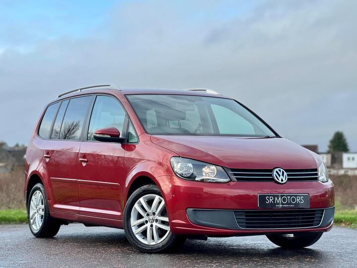 Volkswagen Touran 1.6 TDI SE Euro 5 5dr Volkswagen Touran 1.6 TDI SE Euro 5 5dr