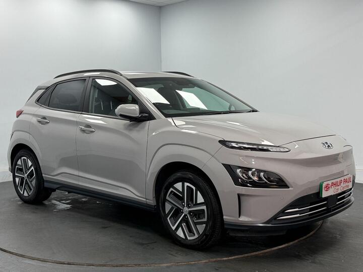 Hyundai KONA 39kWh Premium Auto 5dr (10.5kW Charger)